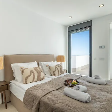 Mirador Estepona Hills Sea View With Pool Included & Additional Padel Court And Gym By Downtown Apartments Spain 아파트