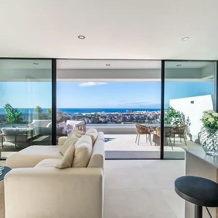 아파트 Mirador Estepona Hills Sea View With Pool Included & Additional Padel Court And Gym By Downtown Apartments Spain