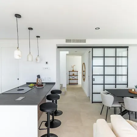 아파트 Mirador Estepona Hills Sea View With Pool Included & Additional Padel Court And Gym By Downtown Apartments Spain 에스테포나