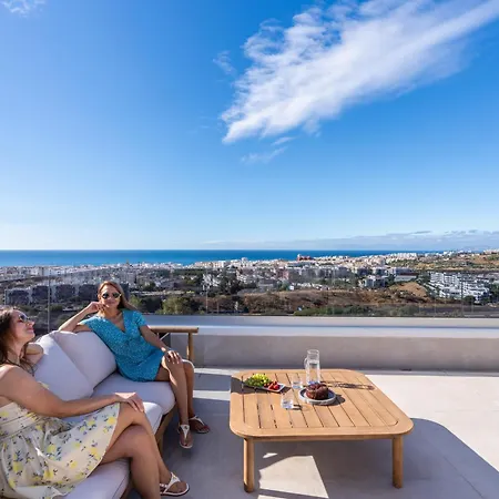 Mirador Hills Sea View With Pool Included & Additional Padel Court And Gym By Downtown Spain Apartman Estepona