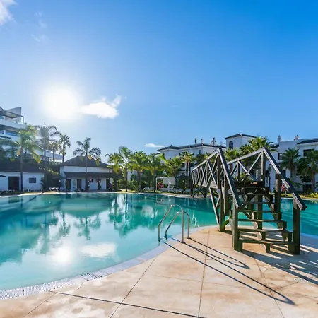 Mirador Estepona Hills Sea View With Pool Included & Additional Padel Court And Gym By Downtown Apartments Spain 아파트 *