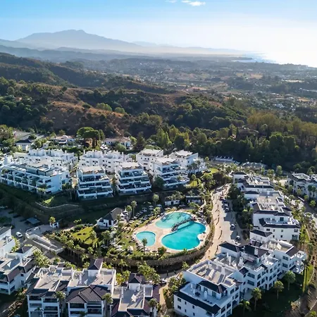 Mirador Estepona Hills Sea View With Pool Included & Additional Padel Court And Gym By Downtown Apartments Spain 아파트 에스테포나